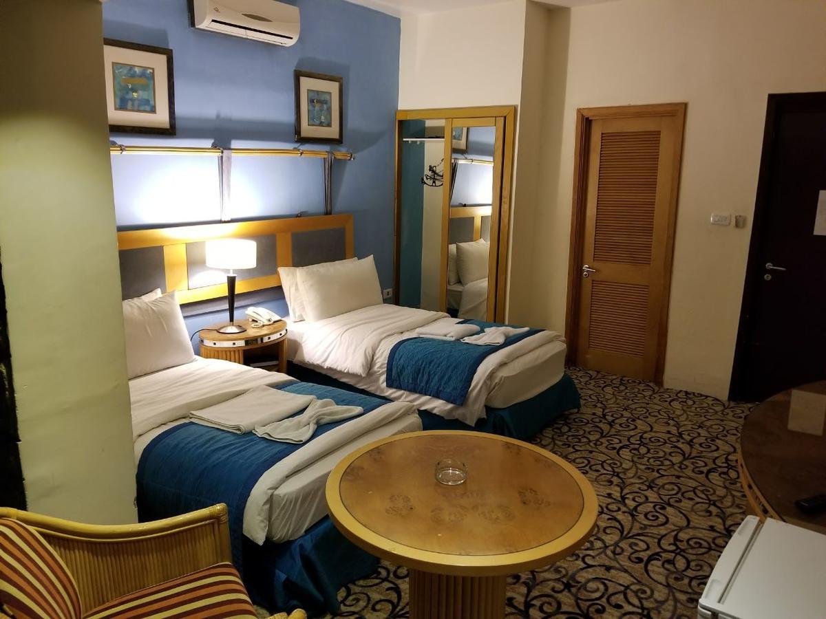 Renad Hotel Amman Exterior foto